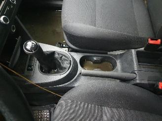 Volkswagen Caddy 2C picture 3