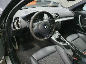 BMW 1-serie E87 116i High Executive picture 13