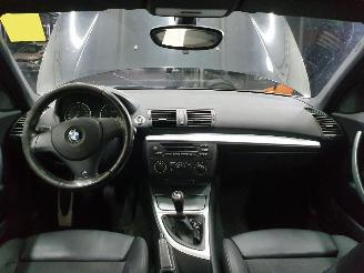 BMW 1-serie E87 116i High Executive picture 5