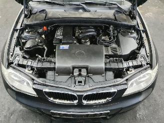 BMW 1-serie E87 116i High Executive picture 9