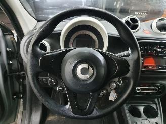 Smart Forfour 453 1.0 Pure picture 26