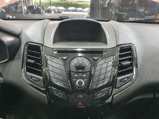 Ford Fiesta 1.0 Titanium picture 27
