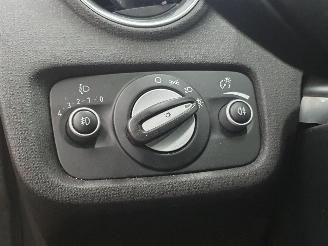 Ford Fiesta 1.0 Titanium picture 30