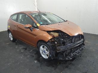 Vrakbiler auto Ford Fiesta 1.0 Titanium 2013/5