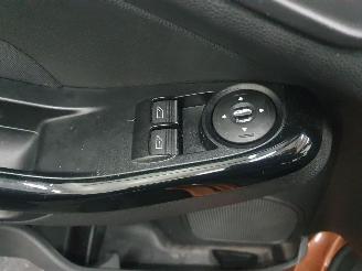 Ford Fiesta 1.0 Titanium picture 11