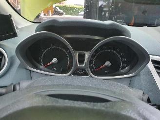 Ford Fiesta 1.25 Titanium picture 4