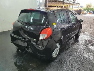 Renault Clio Clio 3 1.2 TCe Collection picture 12