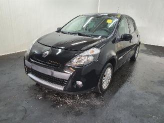 Renault Clio Clio 3 1.2 TCe Collection picture 16