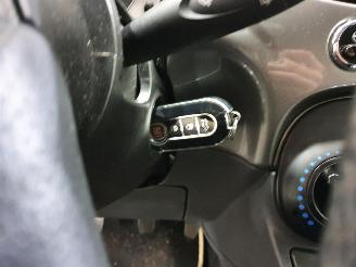 Fiat 500 1.2 Lounge picture 23