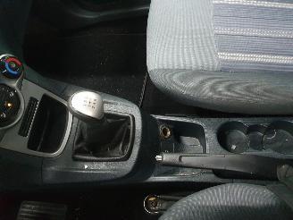 Ford Fiesta 1.25i Trend picture 28