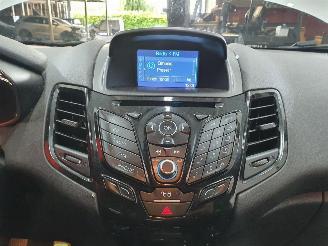 Ford Fiesta 1.0 EcoBoost Titanium picture 8