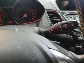 Ford Fiesta 1.0 EcoBoost Titanium picture 4