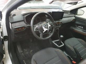 Dacia Sandero Stepway BJI Mk3 1.0 TCe Comfort picture 13