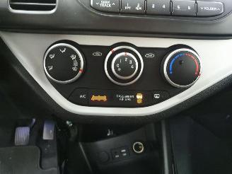 Kia Picanto  picture 16