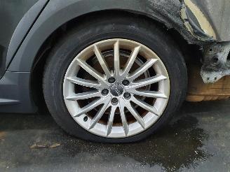 Audi A4 allroad 8W Allroad Quattro picture 18