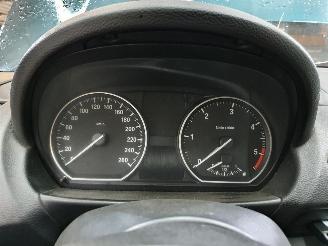 BMW 1-serie E88 120D Cabrio picture 26