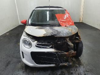 Citroën C1 1.0 VTi AirS Shine picture 2
