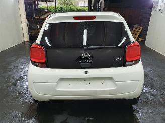 Citroën C1 1.0 VTi AirS Shine picture 15