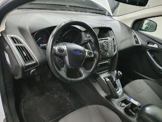 Ford Focus 1.0 EcoBoost Titanium picture 30