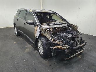 Salvage car Peugeot 5008 P87E 2018/1