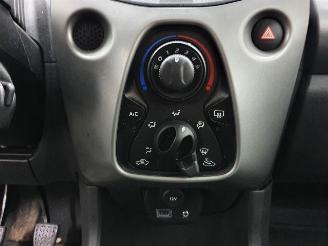 Peugeot 108 Euro 6 picture 20