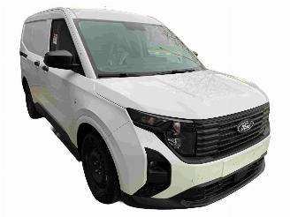 Verwertung Van Ford Transit Courier Van  2024/8