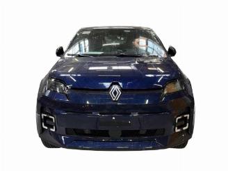 Renault 5 E-tech picture 3