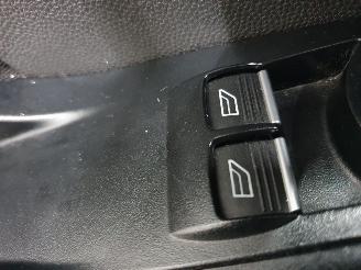Ford Fiesta Style 1.0 65pk picture 33