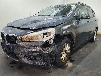 BMW 2-serie F45 218i Active Tourer picture 3