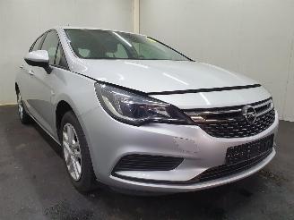 Auto da rottamare Opel Astra K B16 Edition 1.0 EcoFlex 2016/4