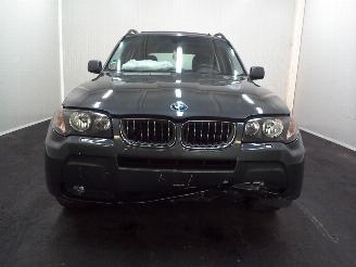 BMW X3  picture 2