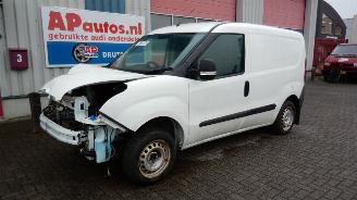 disassembly commercial vehicles Opel Combo 1.3 2014/1