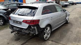 Audi A3 A3 Sportback (8VA/8VF), Hatchback 5-drs, 2012 / 2020 2.0 TDI 16V Quattro picture 4