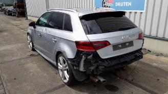 Audi A3 A3 Sportback (8VA/8VF), Hatchback 5-drs, 2012 / 2020 2.0 TDI 16V Quattro picture 3