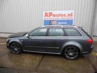 Audi Rs4  picture 2