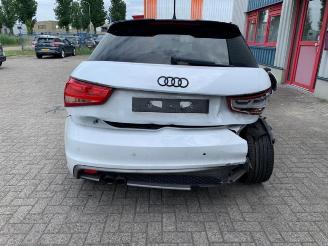 Audi A1 A1 Sportback (8XA/8XF), Hatchback 5-drs, 2011 / 2018 1.4 TFSI Cylinder on demand 16V picture 4