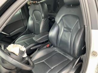 Audi A1 A1 Sportback (8XA/8XF), Hatchback 5-drs, 2011 / 2018 1.4 TFSI Cylinder on demand 16V picture 10