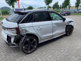 Audi A1 A1 Sportback (8XA/8XF), Hatchback 5-drs, 2011 / 2018 1.4 TFSI Cylinder on demand 16V picture 5