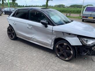 Audi A1 A1 Sportback (8XA/8XF), Hatchback 5-drs, 2011 / 2018 1.4 TFSI Cylinder on demand 16V picture 6