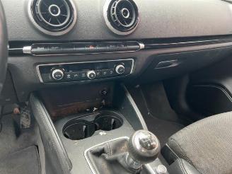 Audi A3 A3 Sportback (8VA/8VF), Hatchback 5-drs, 2012 / 2020 1.4 TFSI ACT Ultra 16V picture 14