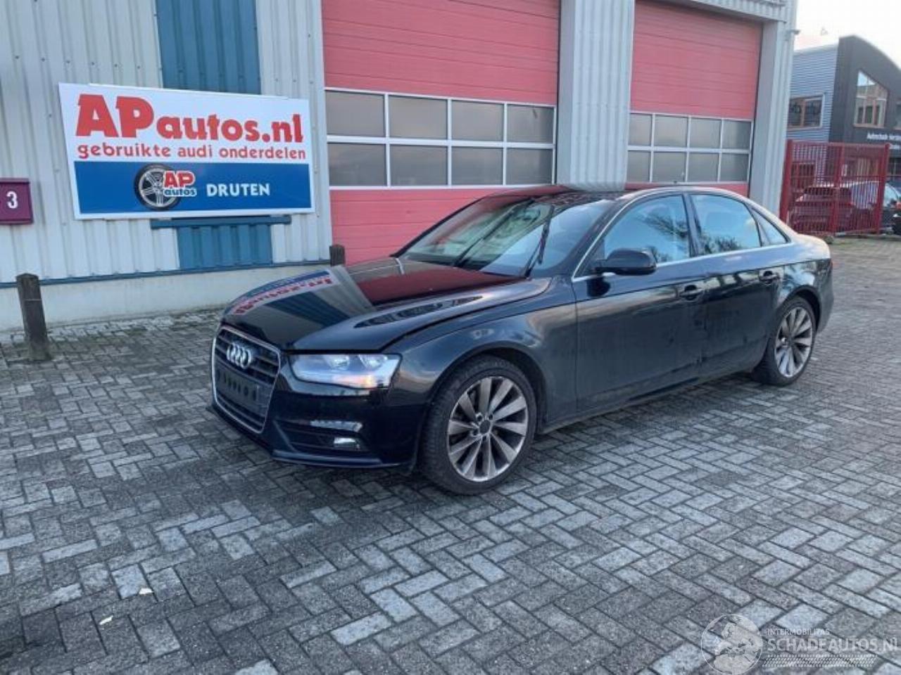 Audi A4 A4 (B8), Sedan, 2007 / 2015 1.8 TFSI 16V