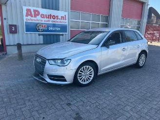 rozbiórka samochody osobowe Audi A3 A3 Sportback (8VA/8VF), Hatchback 5-drs, 2012 / 2020 1.4 TFSI 16V 2013/9
