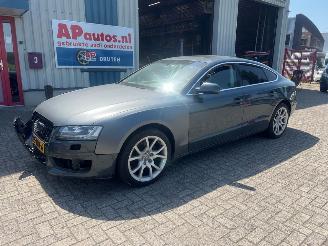 Voiture accidenté Audi A5 2.0 TFSI QUATTRO AUTOMAAT 2010/1