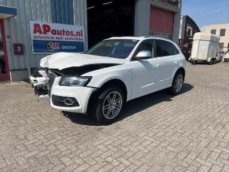 Schadeauto Audi Q5 Q5 (8RB), SUV, 2008 / 2017 3.2 FSI V6 24V Quattro 2012/4