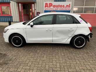 Audi A1 A1 Sportback (8XA/8XF), Hatchback 5-drs, 2011 / 2018 1.2 TFSI picture 2