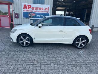 Audi A1 1.2 TFSI SCHADEVRIJ! picture 2