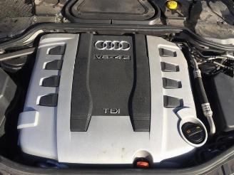 Audi A8  picture 9