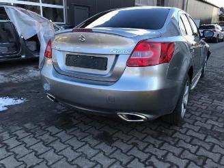 Suzuki Kizashi  picture 3