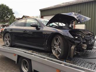Porsche Panamera  picture 2