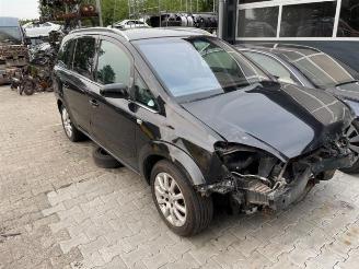 Opel Zafira  picture 2